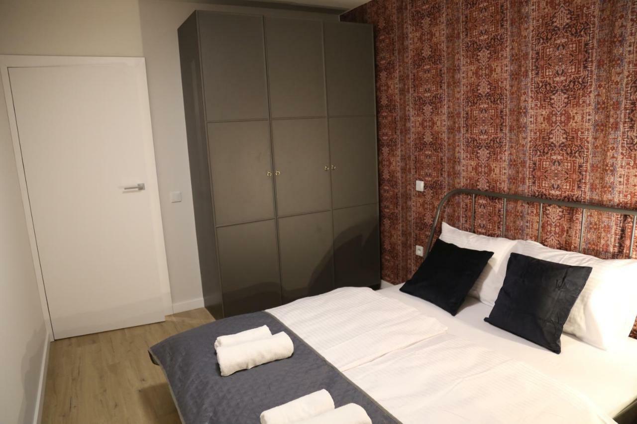 קרקוב Concept Red Apartment מראה חיצוני תמונה